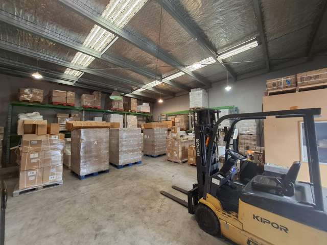 2/3 Brick Street Henderson_2