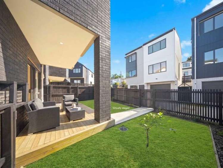 44/20 Melia Place_4