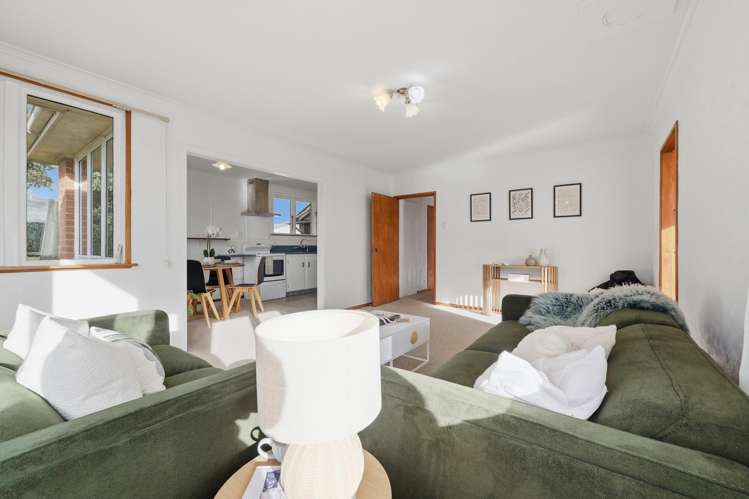 35 Columba Avenue Calton Hill_8