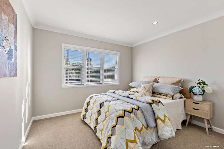 1 Karina Place Glen Eden_5