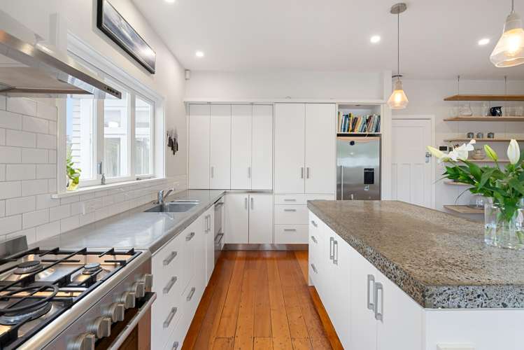 7 Joll Street Karori_24