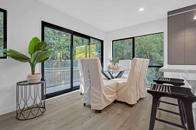 8a South Lynn Road Titirangi_24