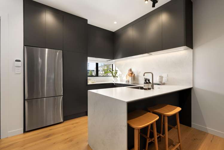 4/11 Western Springs Road Morningside_15