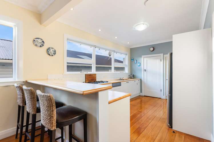 74 Donald Street Karori_9