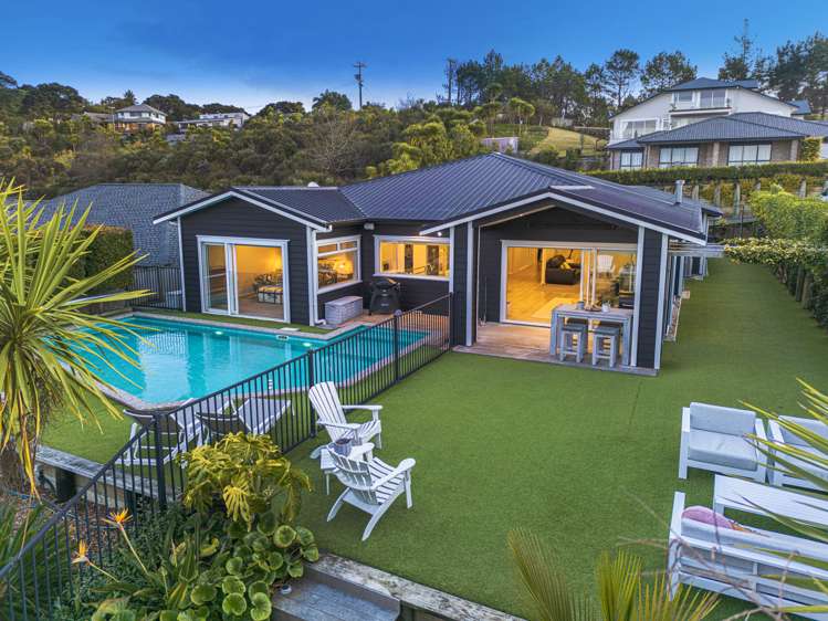 49 Beachwood Drive Hatfields Beach_30