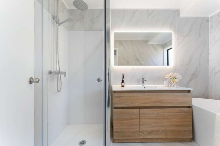 1/20 Valecrest Place Bayview_18