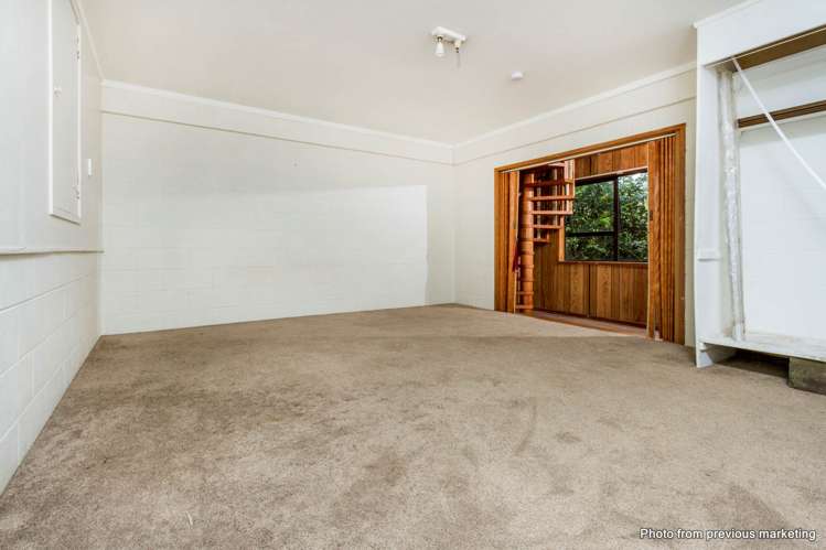 2/1 Claude Brookes Drive Henderson_7