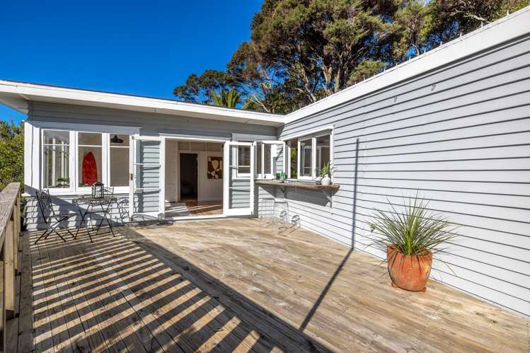 184 Ocean View Road Oneroa_28