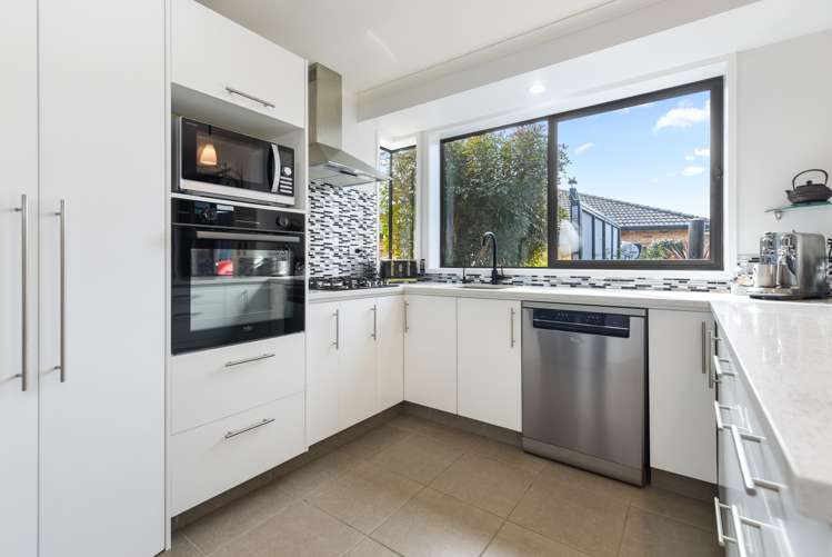 44 Winchester Place Rototuna North_5