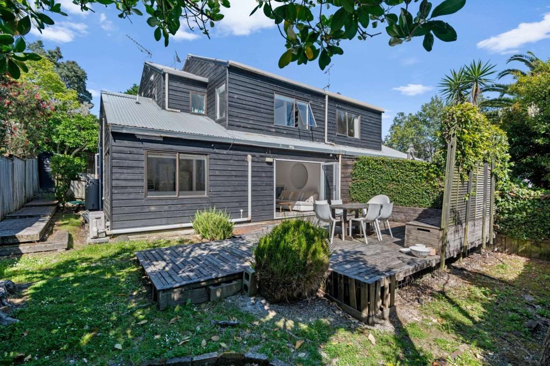 2/25 Webber Street 1685_0