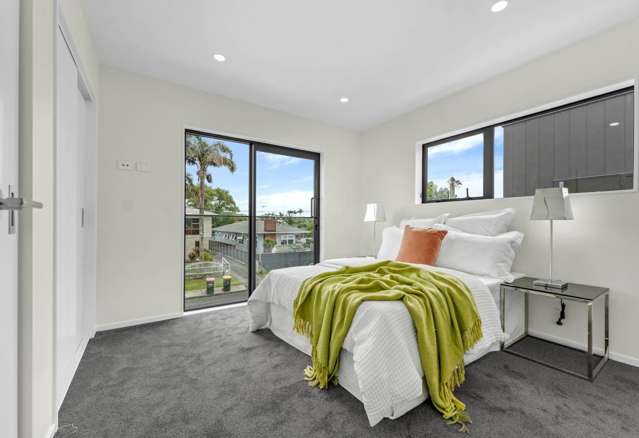 Lot 2/32 Beaumonts Way Manurewa_4