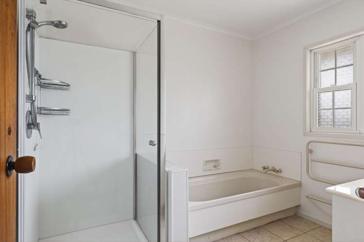 80 Irauni Road Inner Kaiti_17