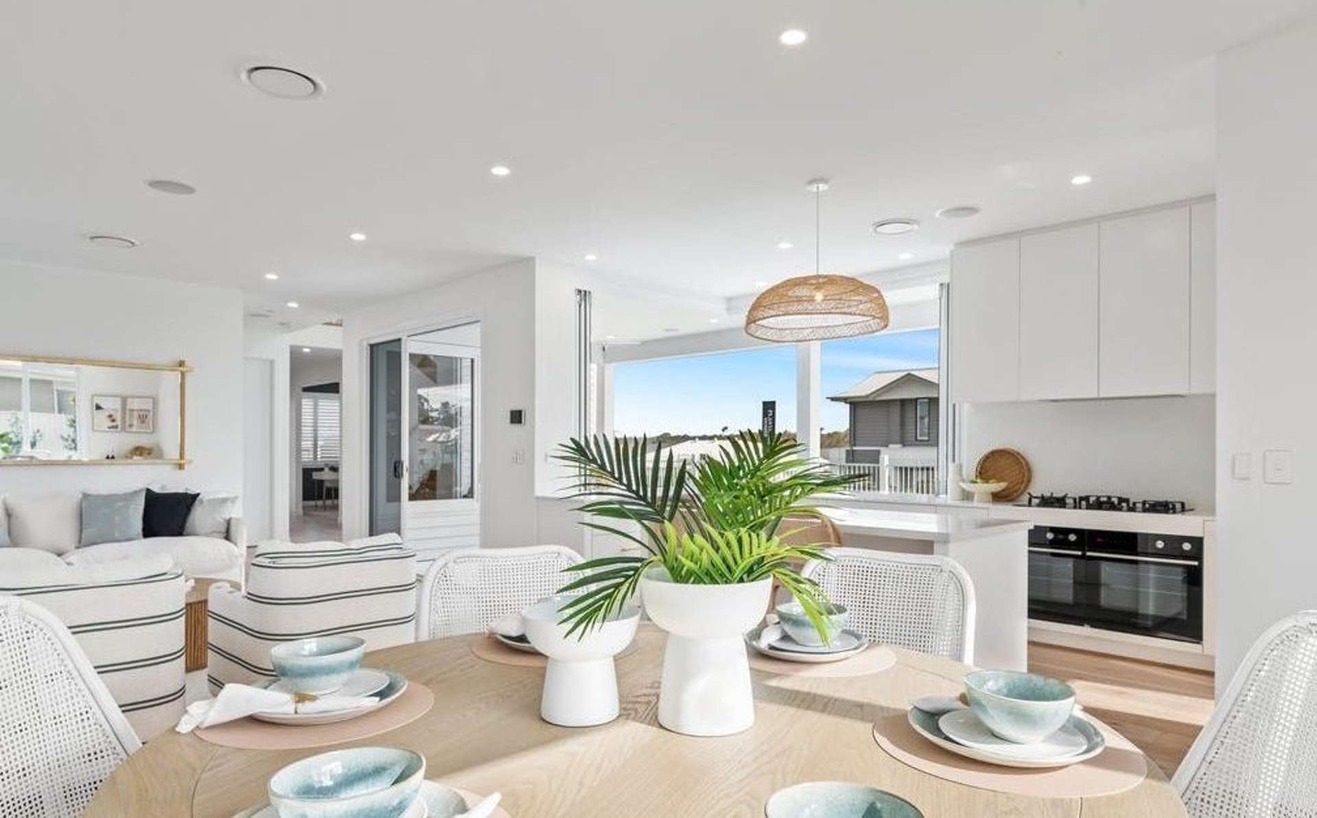 25 Whenuateitei Crescent Stanmore Bay_0