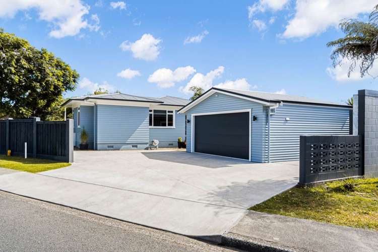 2 Te Puia Street Kamo_18