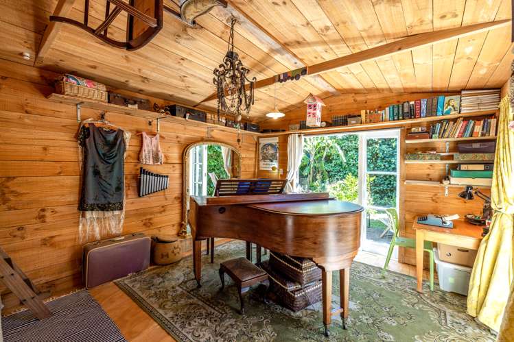 24 The Esplanade Oneroa_34