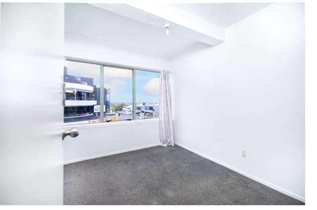 2e/94 Dominion Road Mount Eden_4