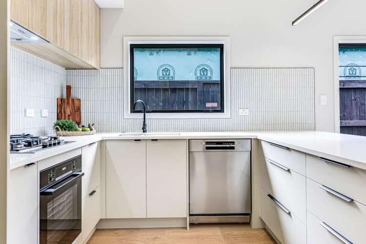 12 Halley Drive Chartwell_7