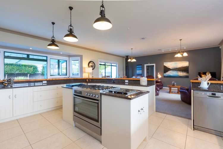 175 Omaha Drive Omaha_8