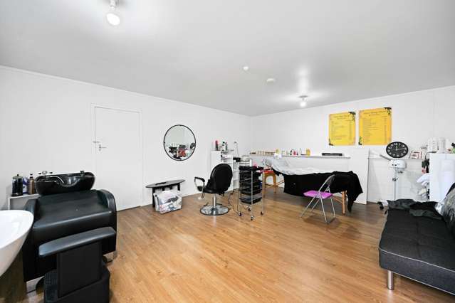 4 McEwan Place 2742_4