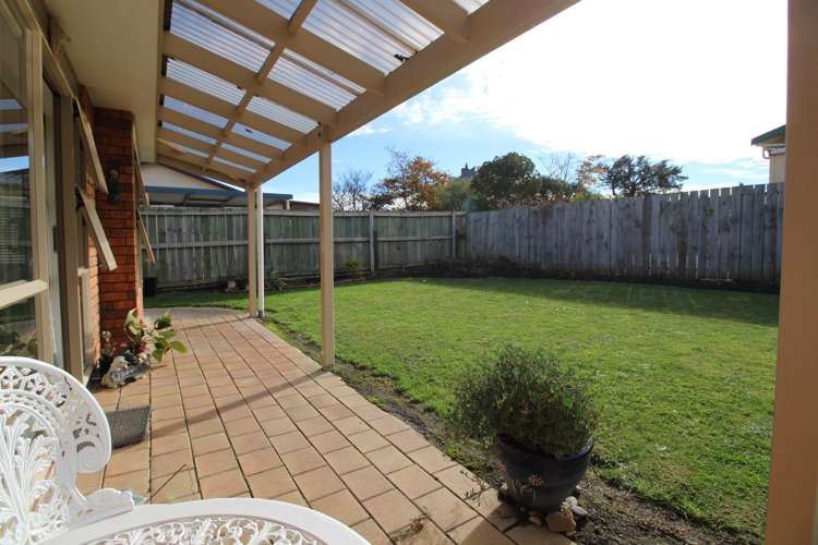 5 Russell Street Marton_33