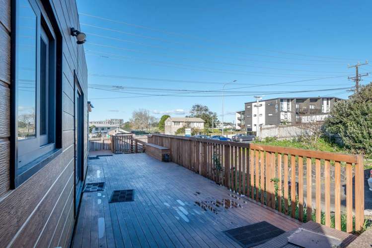 1/174 Lake Road Northcote_16