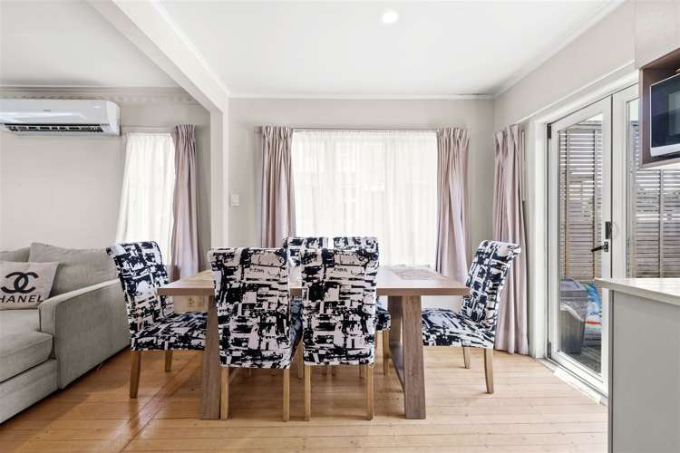 102 Beaumonts Way Manurewa_11