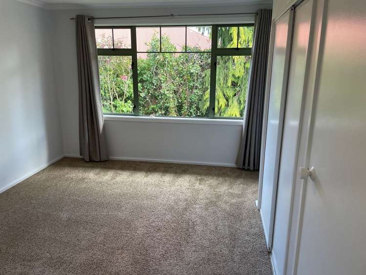 5 Holyhead Street Outram_9