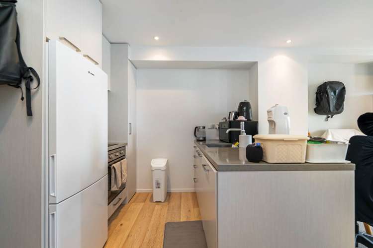 2308/8 Airedale Street City Centre_10