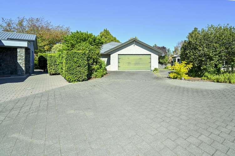 1213B Ada Street Parkvale_21