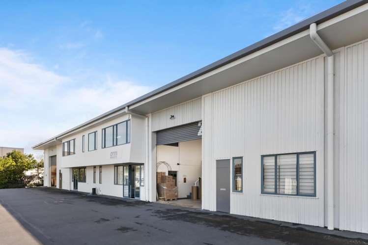 2/77 Porana Road Wairau Valley_5