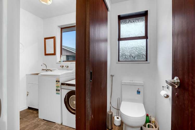 18 Greenock Street Redwood_15