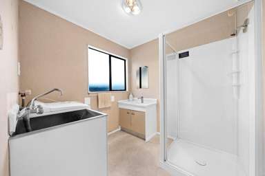 2/36 York Road_3