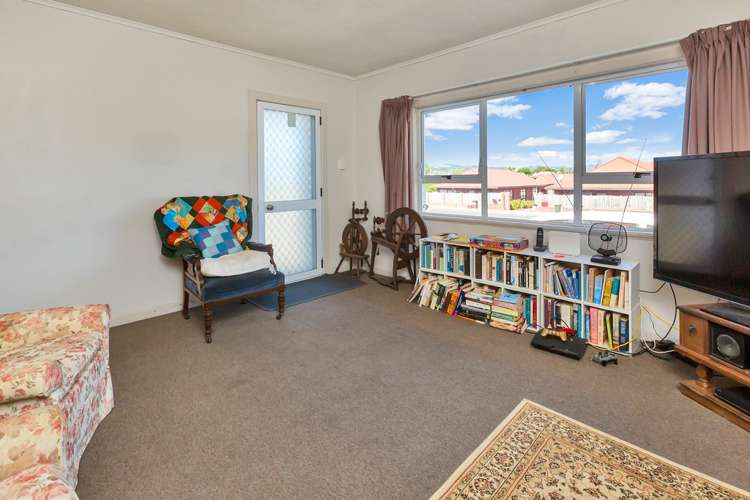 332 Western Hills Drive Avenues_7