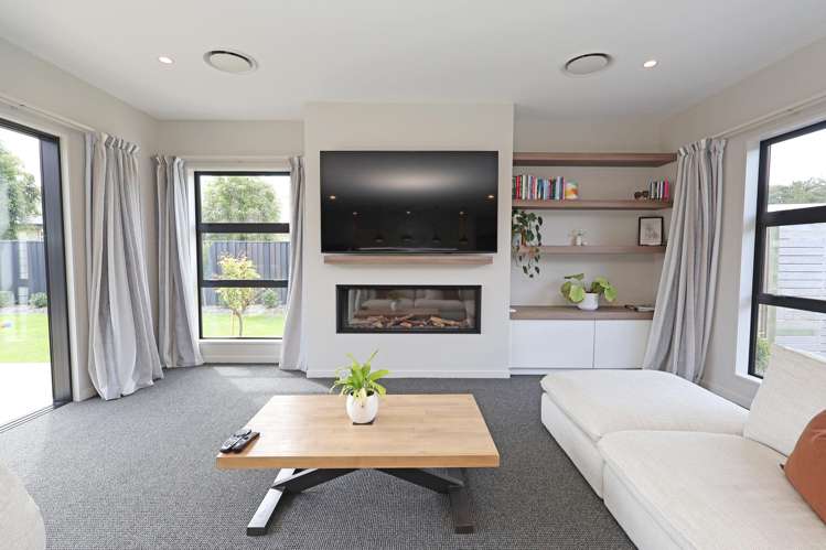 25 Richfield Drive Waikiwi_7