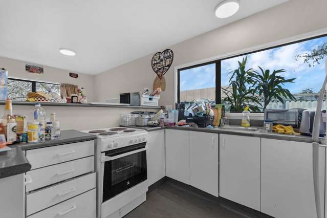 2/38 Hunua Road Auckland - Papakura_1