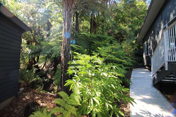 1736 Queen Charlotte Drive Anakiwa and Surrounds_28