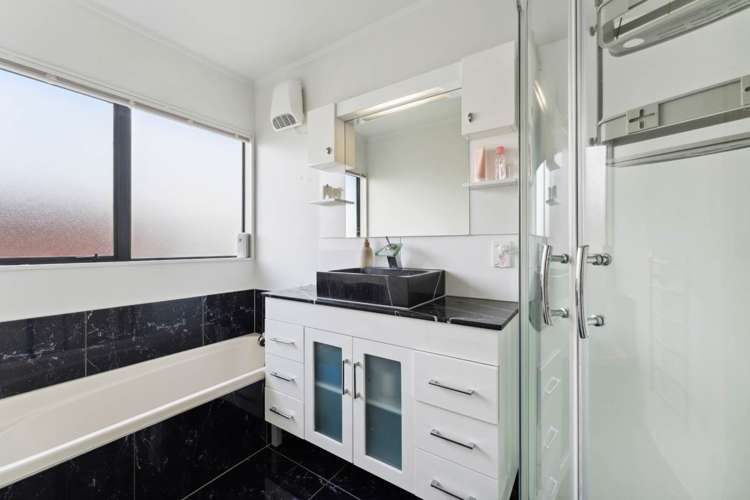 1/2 Orangewood Drive Shamrock Park_20