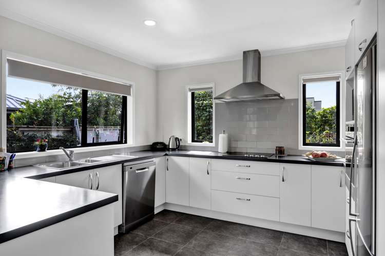 120 Pohutukawa Place Waiwhakaiho_20