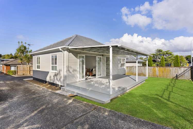 647 Richardson Road Mount Roskill_2