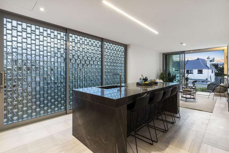 5D/2 Churton Street Parnell_15