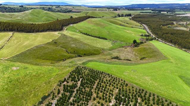1384 Clifden Blackmount Road Wairaki_1