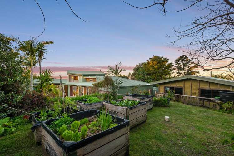 417 Paremoremo Road Paremoremo_29