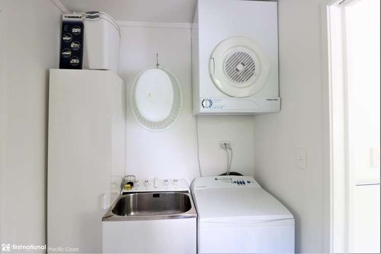 10 Stingray Crescent Whiritoa_19