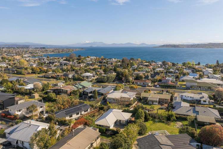 1/7 Puriri Street Hilltop_26