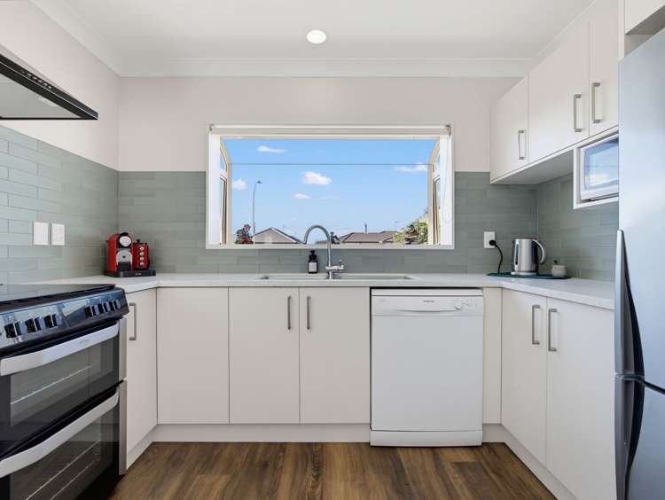 32 Fahey Avenue Mount Maunganui_5
