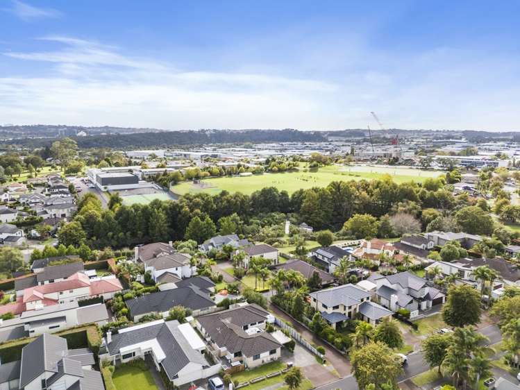 23 English Oak Drive Schnapper Rock_38