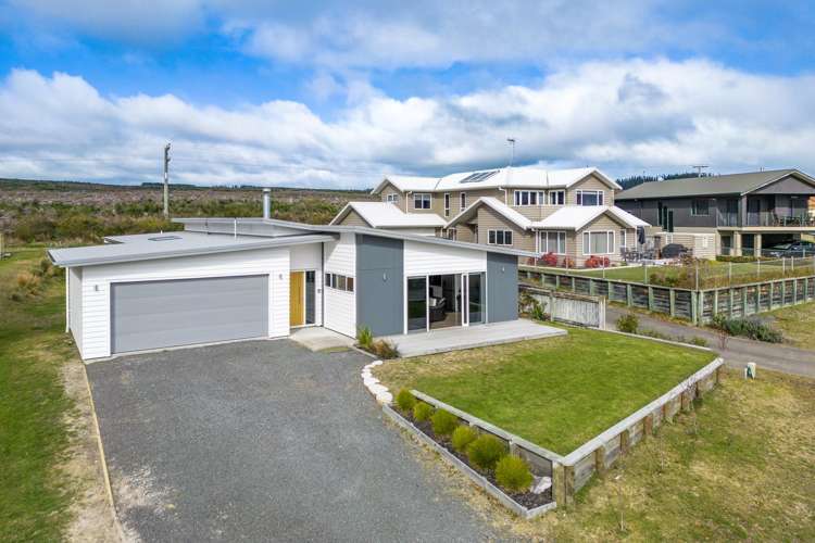 8 Marshall Close_1