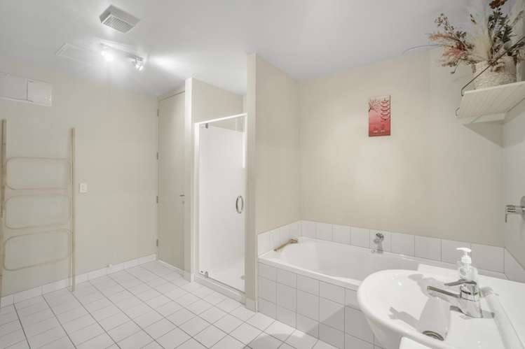 11/337 Jackson Street Petone_11