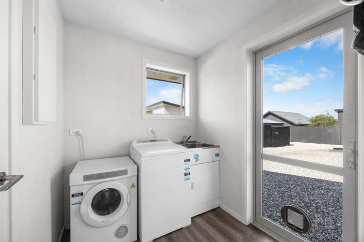 8 Pennycook Place Lake Hawea_12