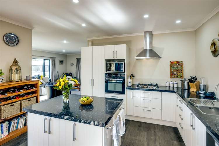 10b Burness Road Greenmeadows_3